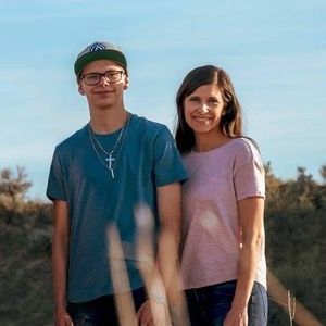 Meet your Posher, Gina